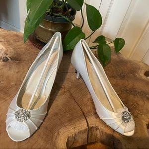 Ivory dyeable wedding heels